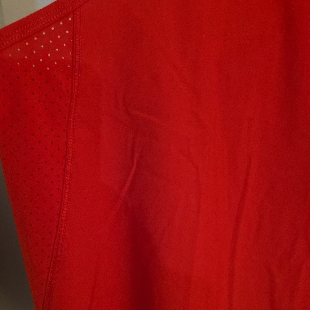 Fabletics Heated Red Tank Top - Picture 4 of 10